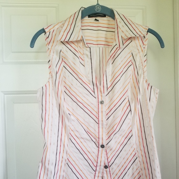 Top - Picture 4 of 4